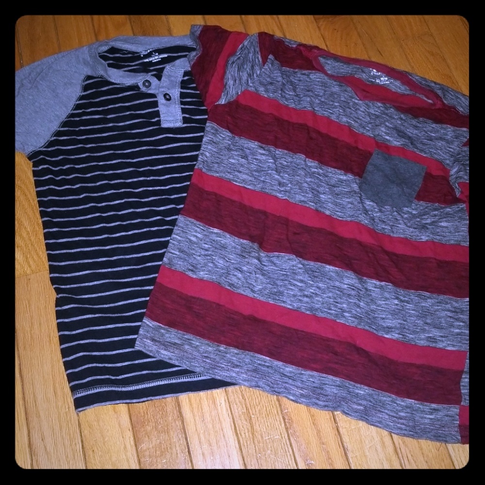 Two Boys Large Arizona Stripped T-Shirts